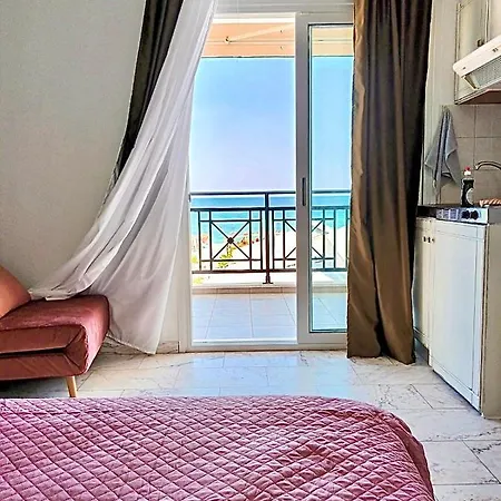 Waves Apartment *