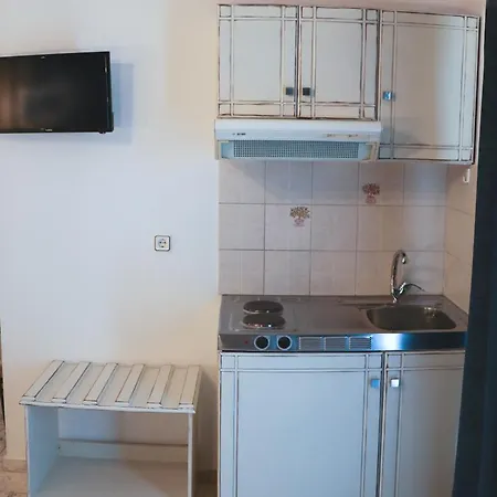 Apartment Waves